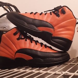 Custom Jordan 12 "pumpkin"